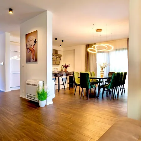 Villa Luxury Hermes - Heated Pool, Jacuzzi, Elevator *